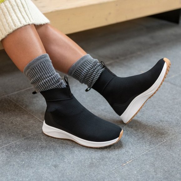 Native Shoes Shoes - Native Hydroknit M6/W8